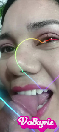 Valkyrieandluigy, komm und folge mir, um neue videos zu sehen