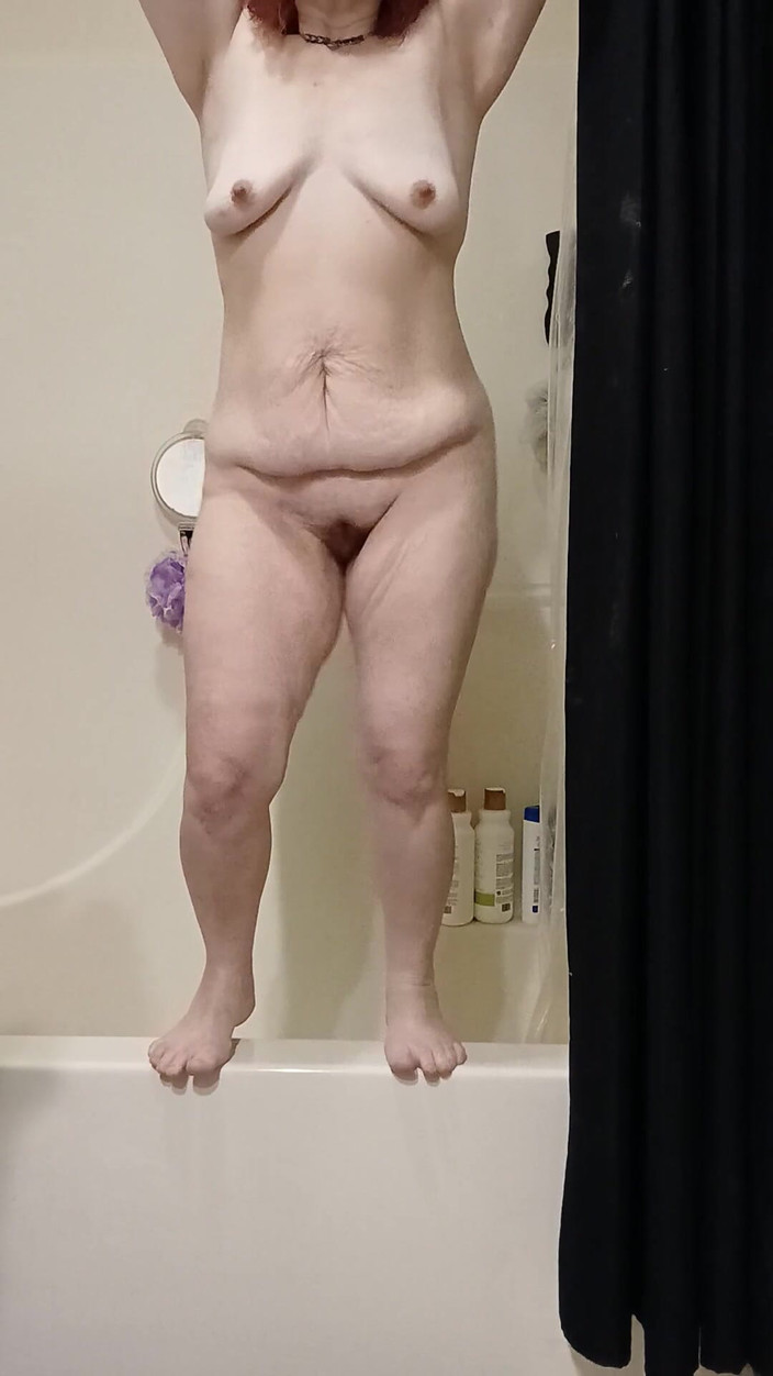 Elianna: Nahé tělo N Booty Shake