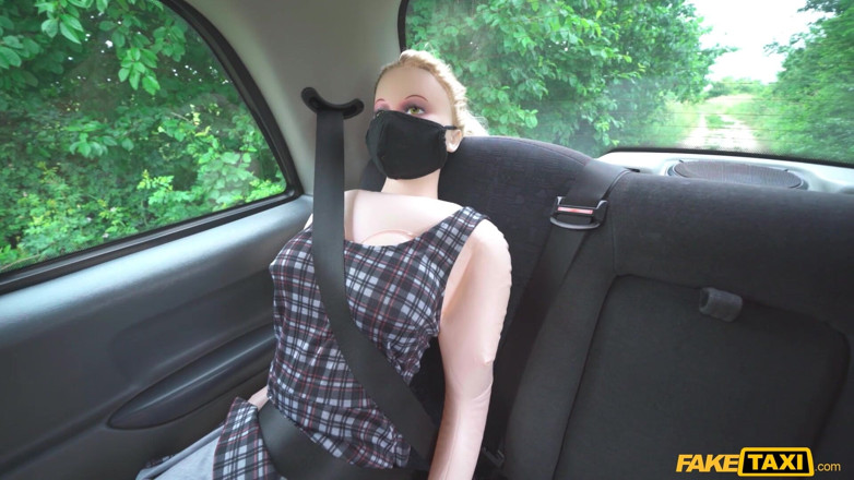 Fake Taxi: Fake Taxi - Inked Italian MILF Needs Big Dick Bad