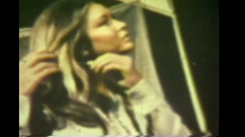 Vintage megastore: Endast vackra vintage MILFs onanerar sina håriga fittor med dildon (full...