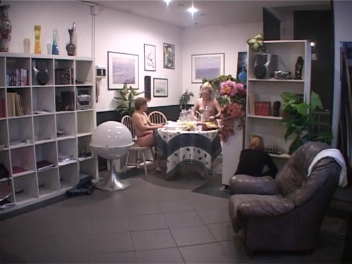 XTime Vod: Home sex party