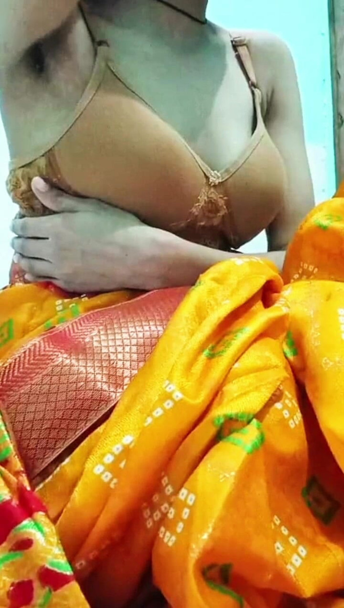 Silver_Worm: 印度女孩扮演教学角色火辣色情