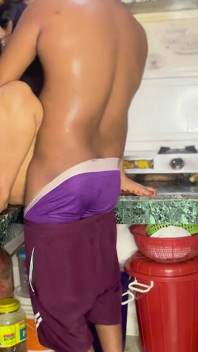 Desi Stepfather Ne Adult Stepdaughter Ko Ghar Mein Akela Paakar Choda Hardcore Hindi