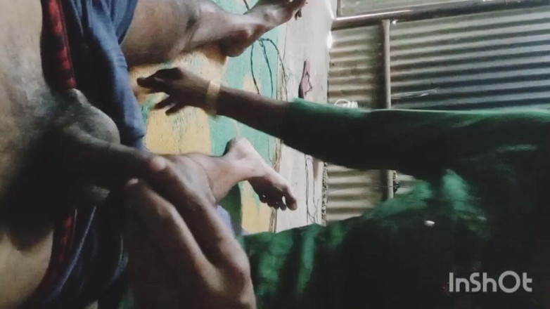 AmpleOunce283: 水从姐夫的德西性感视频中出来