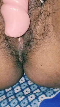 Very Hot Desi Big Boobs Hairy Pussy Bhabhi Inserting Dildo