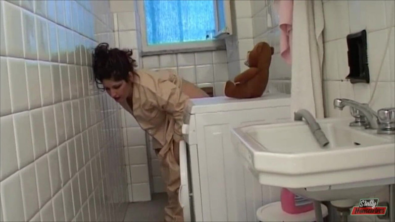 Vere Casalinghe Italia.: Bondage sex the wife enjoys dominated by her husband