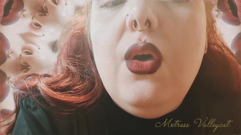 Mxtress Valleycat: Ecran de fum