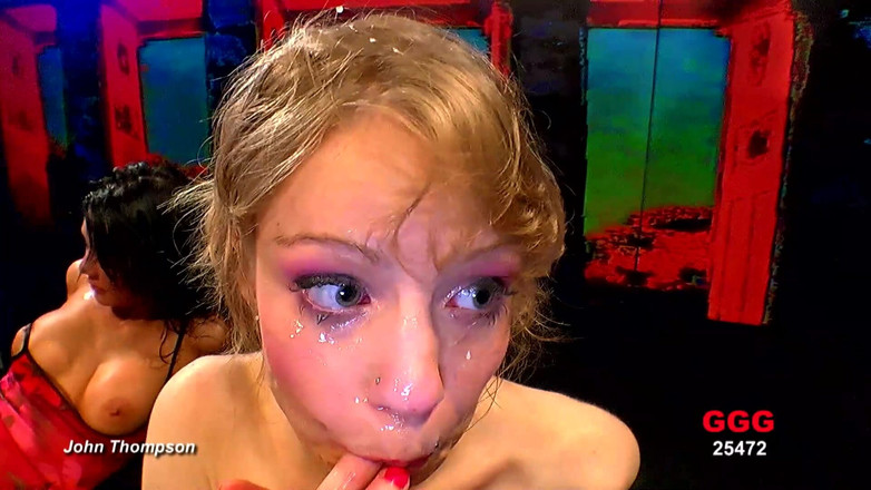 Fuck Cumshot Party: Ggg John Thompson- nena muestra movimientos cachondos disfrutando de pollas...