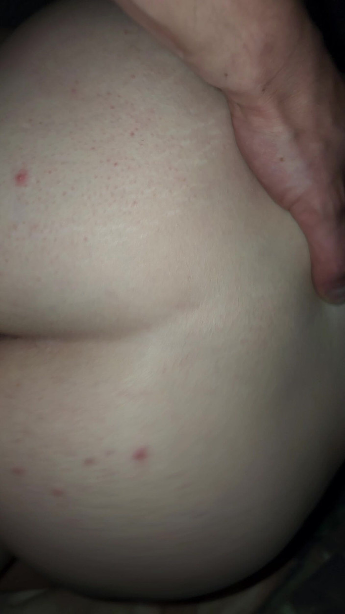 Mora_2000: Pijpen en anaal