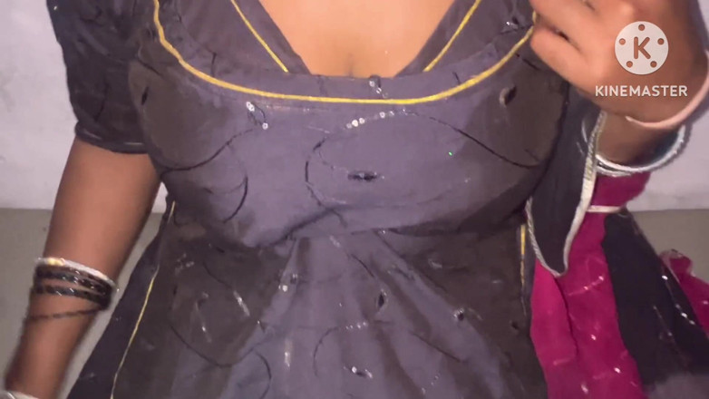 Indianbhabhi141: สะใภ้อินเดียนโดนเย็ดหีแน่นสุดๆ