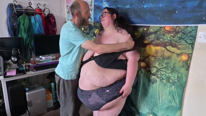 SSBBWLadyBrads: SSBBW Stripped Out of Underwear and Kissed Sensually