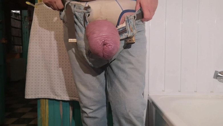Monster_Meat_: DAY2 extreme pumping in 2stage plus dressed up