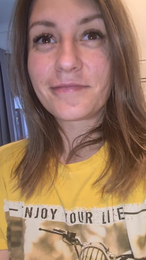 Adele Amber: Morning pee 2