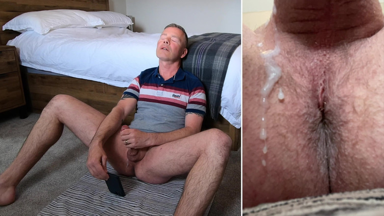 NakedFoxx: Spasmi del buco del culo dell'orgasmo con sgocciolamento di sborra -...