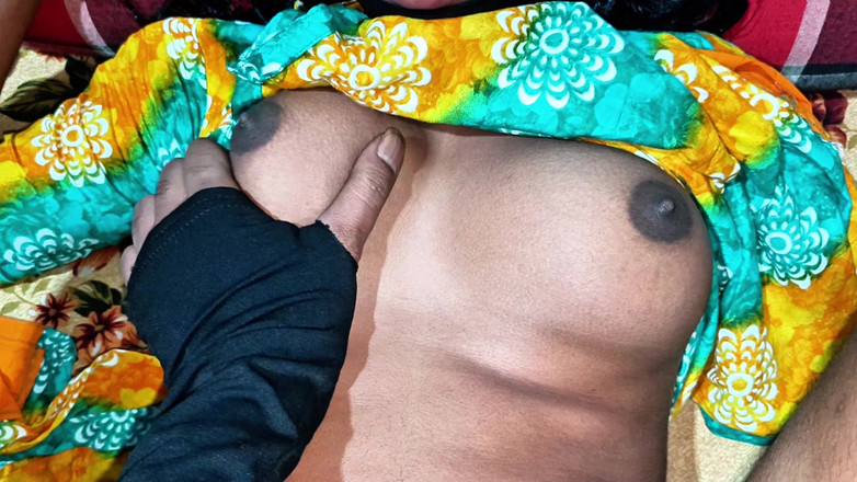 Bithi69gril: Desi Vabe e Daver. Un'arrapante pecorina. Stile cazzo. Video Clear...