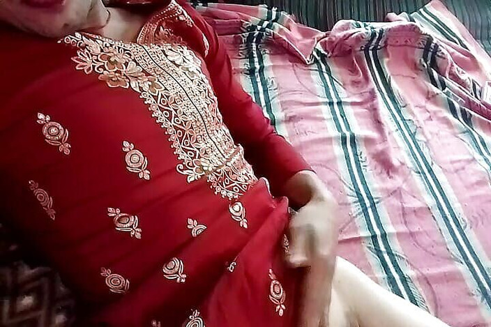 Gangbang straight: Finger snabbt hiler hennes vackra hål av Leone