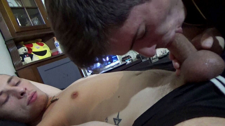 FRENCH HOLES CREAMPIED: Fabien çok seksi Fransız twink tarafından sikiliyor 19 yaşında