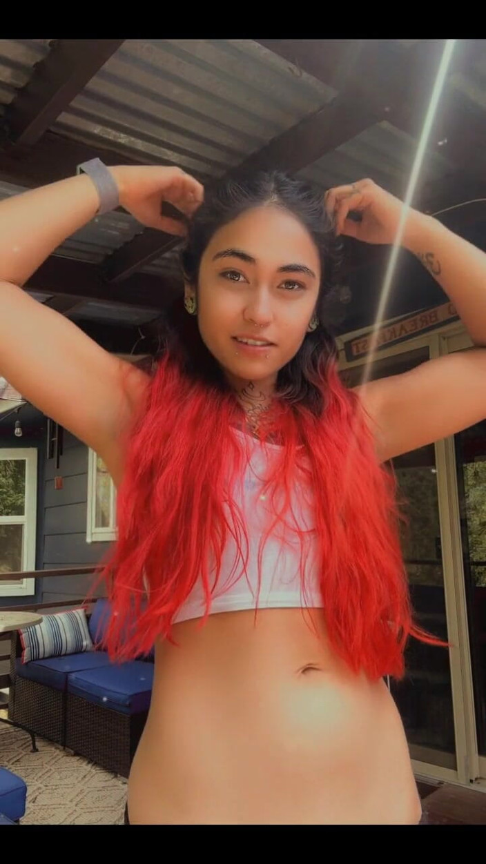 lilRavenFox: Siapa lutut pelacur?