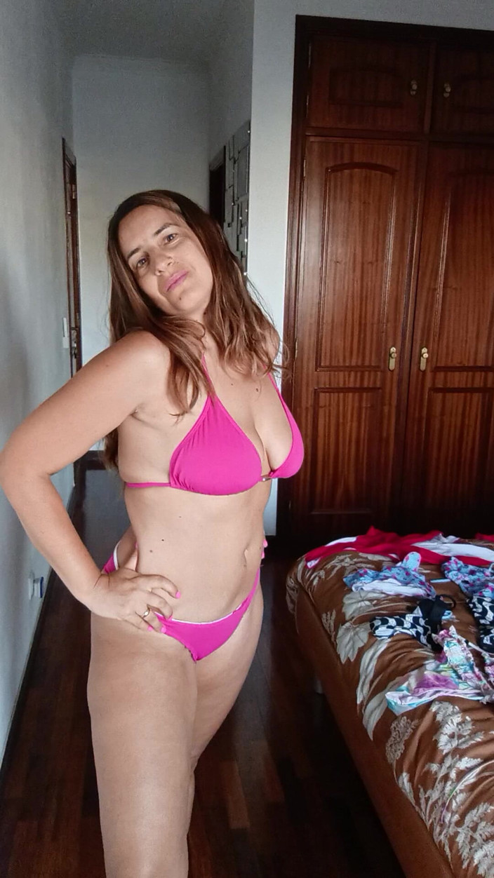 DreamStudioCouple: Bikini Tryout