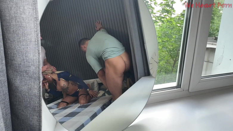 We heart Pron: Wild Slut Crazy Vika Gets a DP From Two Lucky...