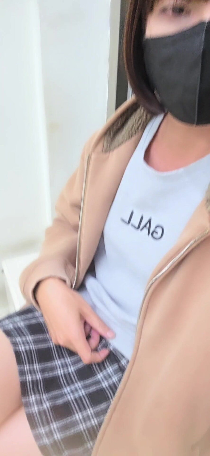 Taiwancdgirl: Düşüncelerinin kameradan daha ileri gitmesini umut ediyorum