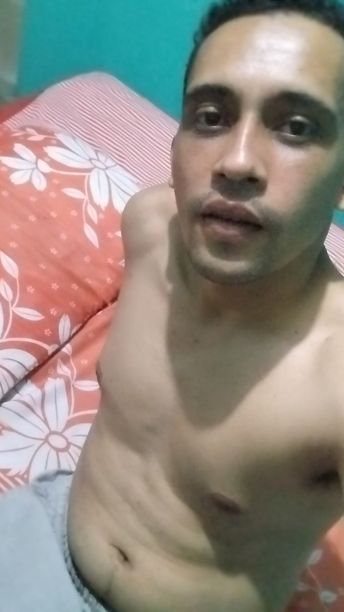 Oli Model: Lass mich kommen