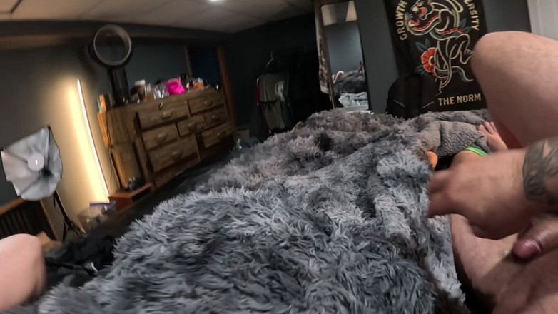 Joe Daddy: Condividere il letto con la sorellastra PAWG