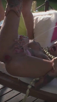 Tattooed babe Bonnie Rotten gets both holes drilled by fat cocks