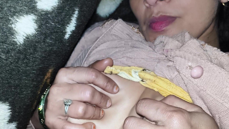 Village studio: Primo piano sesso cazzo duro con la sorellastra nella stagione...