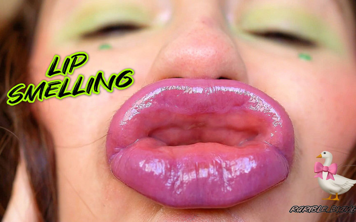 Rarible Diamond: 장난꾸러기 여자 입술 립시하 4