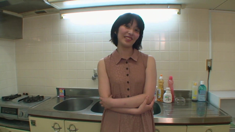 Japan Lust: He got her doggy style right in the kitchen