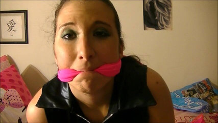 Selfgags classic: 50 minutes of self-gagging!