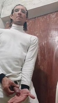 Apabila saya melihat awak, saya mengunci diri saya dan pancut: Raba Erre