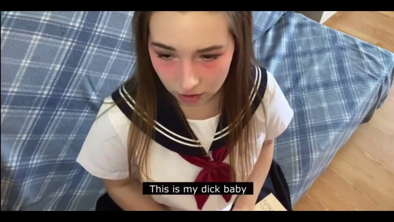 Lolik: Eigengemaakt amateurmeisje masturbeert poesje