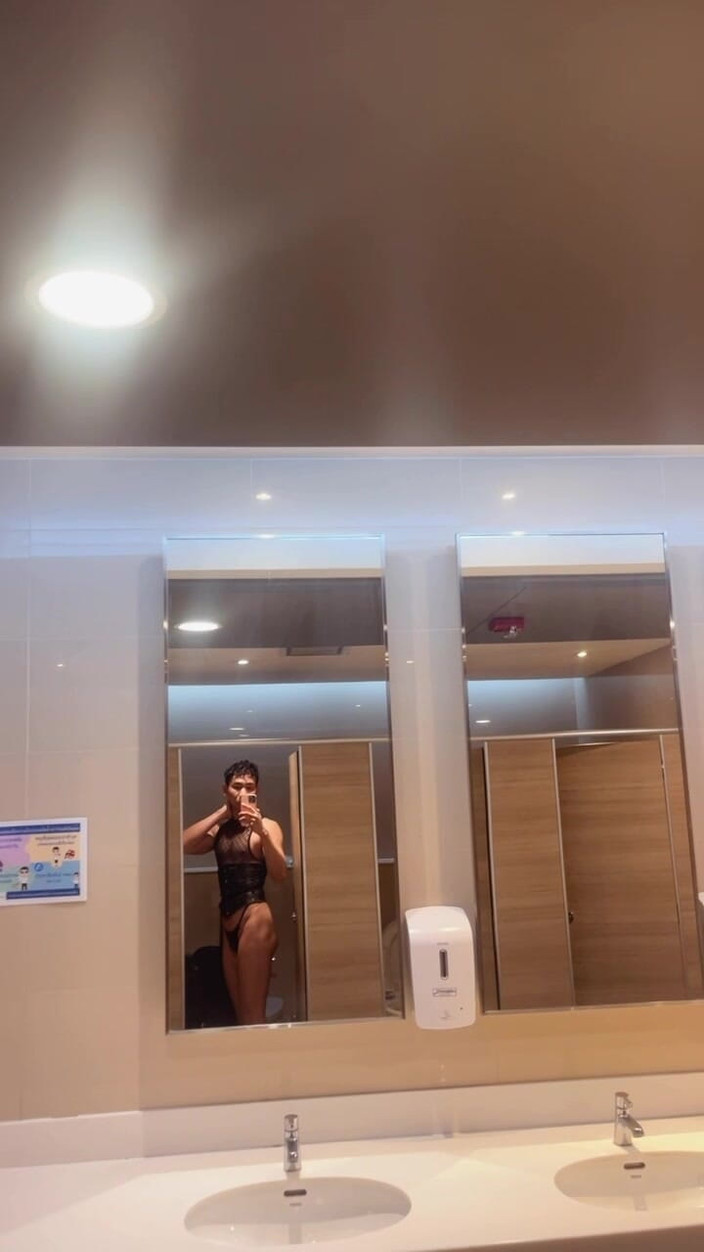 Cheeky Angel: Primeira vez expõe meu lado maricas