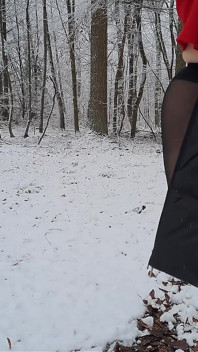 Spaceruj Po Śniegu