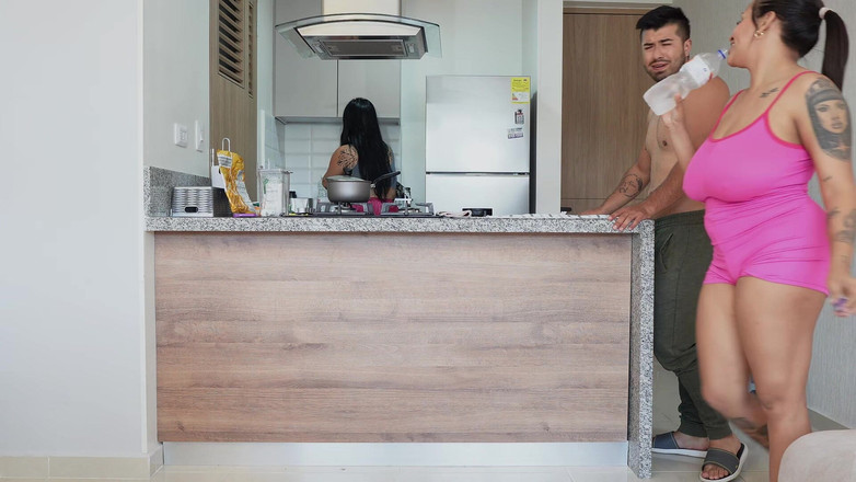 Fred_Nunexx: Usv!!! Ich Habe Den Freund Meiner Freundin Vor Ihren Augen...