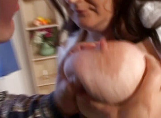 Granny X: Bunicuță cu forme!