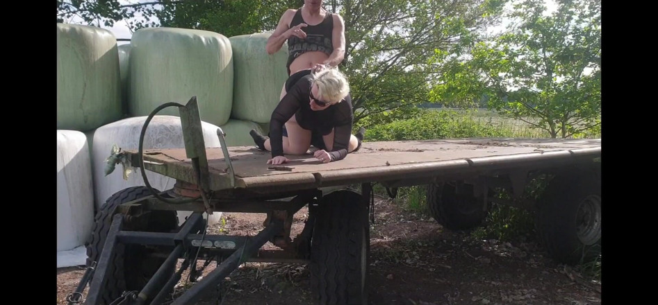 UserBitch1: Awesome Outdoor Fuck