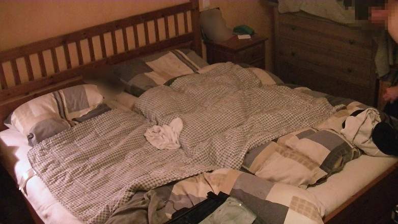 Mark Hannes: Bedpanty (van een 52-jarige stiefmoeder) bultmasturbatie