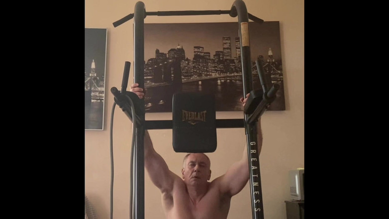 Alex Art: 영화 8643222