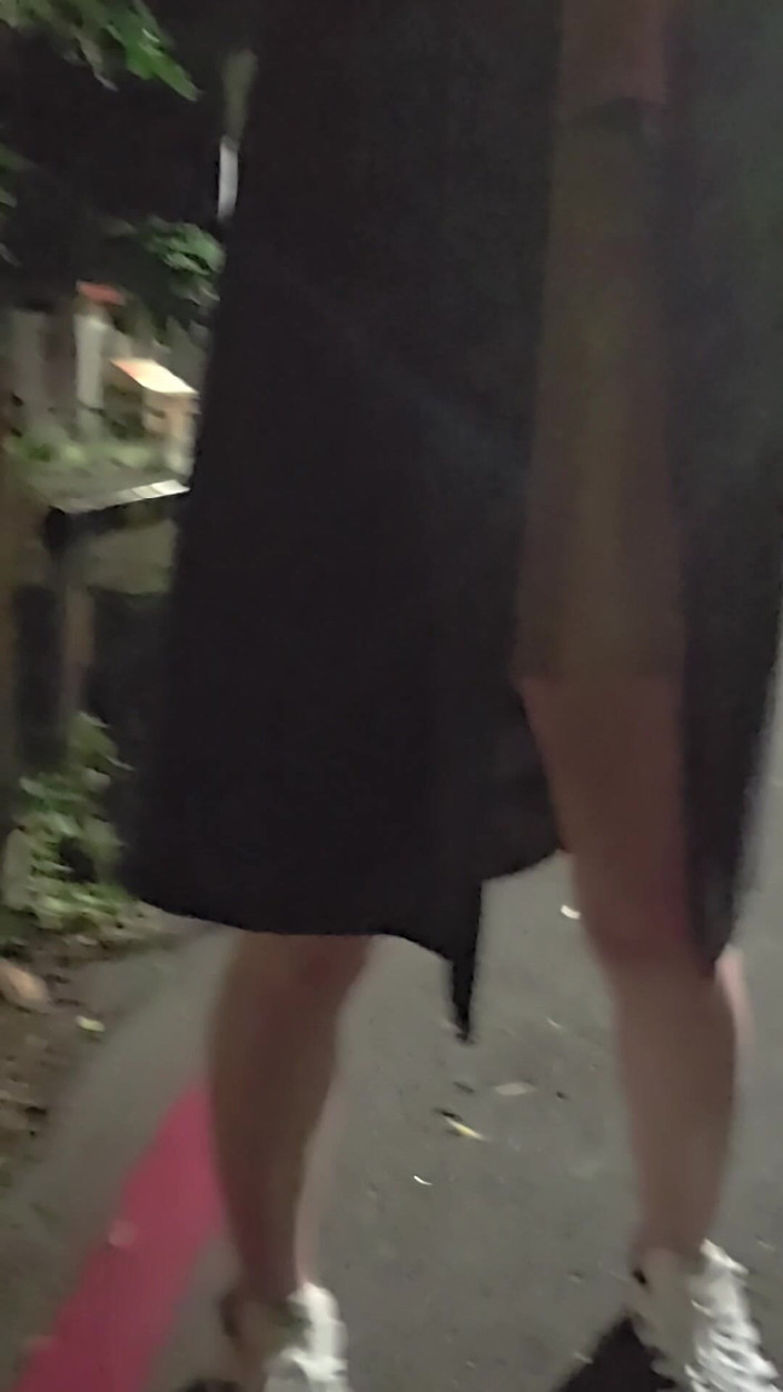 Taiwancdgirl: C'è una scena così suggestiva sotto la mini gonna