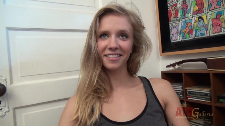 ATKIngdom Fans: Pengenalan Rachel James