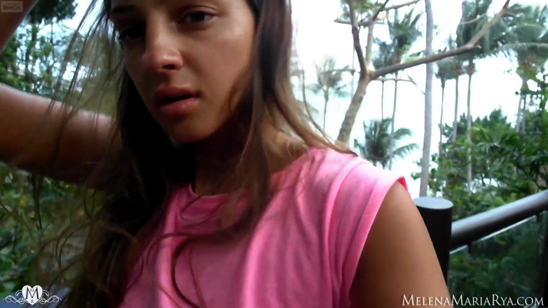 Melena Tara: Despertar y jugar con Melena Maria Rya