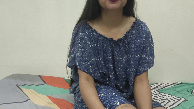 Saarabhabhi6: Saara si cewek sange india lagi asik masturbasi memeknya sendirian -...