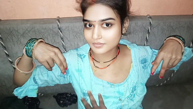 RAKP355: Bella ragazza musulmana indiana