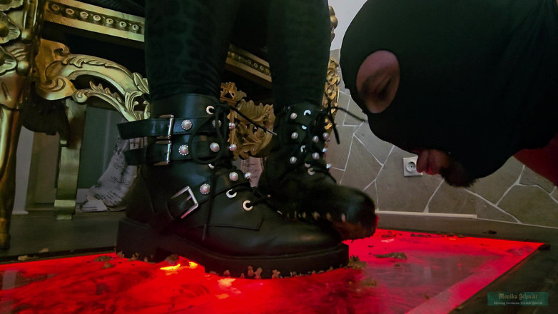 Strict Senz: Monika schmidt lagi asik jilat pantat bahenol monika schmidt