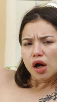Cute brunette marika sherman in casual home alone orgasm