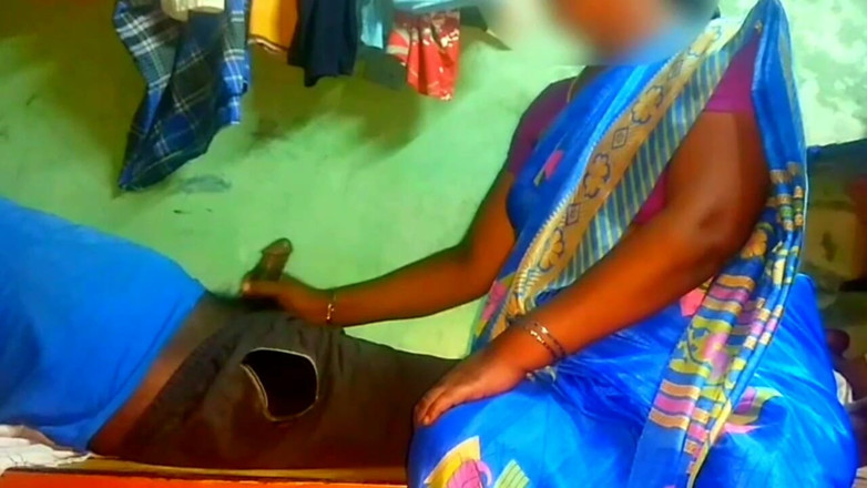 Desi Sathiya: Indische huisvrouw tante Blowjop