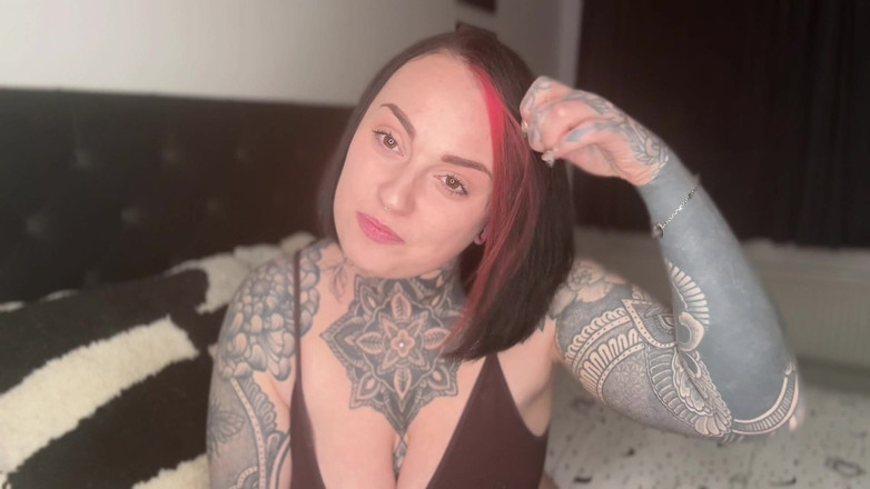 Miss Valentina: Extreme Sph